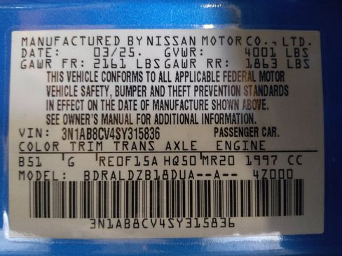 Used 2025 Nissan Sentra SV FWD image 33