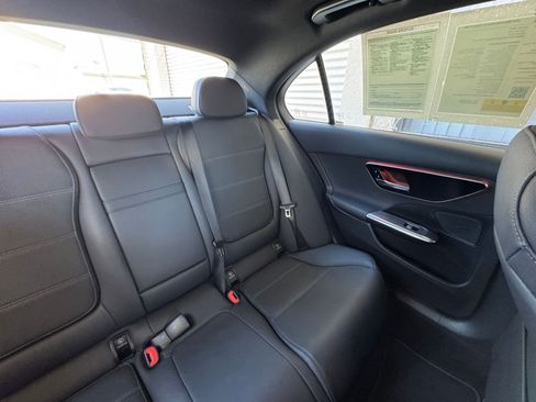 Used 2024 Mercedes-Benz C 300 Sedan image 39