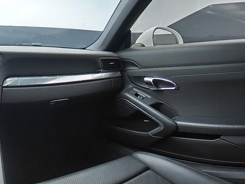 Used 2015 Porsche 911 Carrera RWD image 19