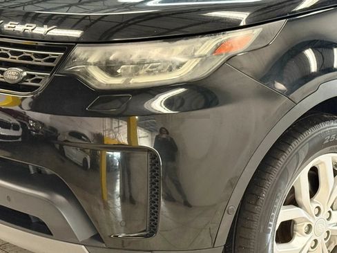 Used 2020 Land Rover Discovery SE AWD/4WD image 4
