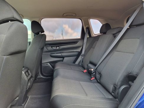 Used 2023 Honda CR-V LX image 33