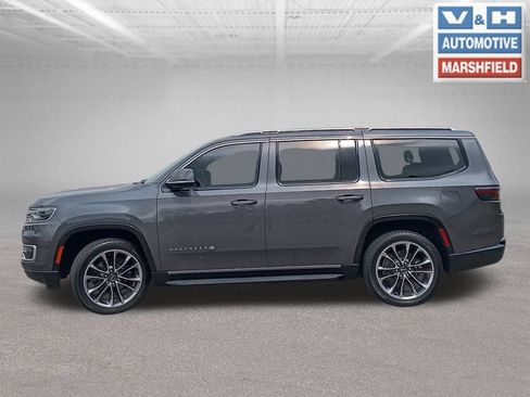 Used 2022 Jeep Wagoneer Series II w/ Premium Group I AWD/4WD image 7