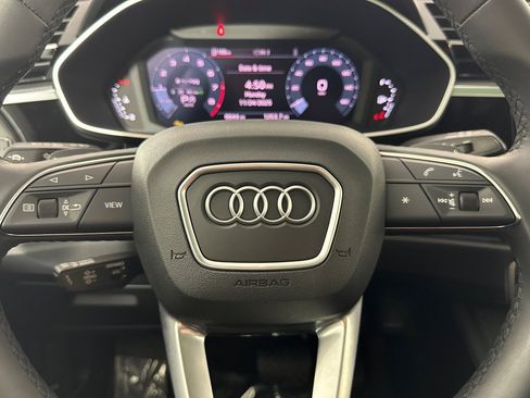 Used 2025 Audi Q3 2.0T Premium w/ Convenience Package image 21