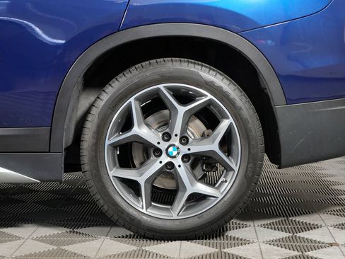 Used 2018 BMW X1 xDrive28i AWD/4WD image 14