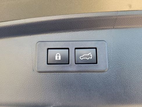 Used 2025 Subaru Outback Onyx Edition image 10