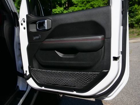 Used 2019 Jeep Wrangler Unlimited Rubicon AWD/4WD image 39