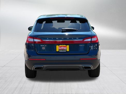 Used 2016 Lincoln MKX Reserve w/ Technology Package AWD/4WD image 6