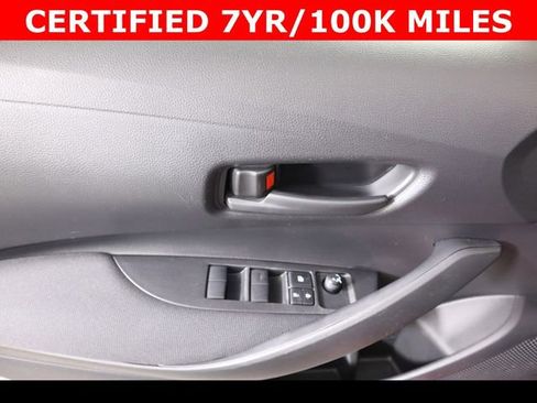 Used 2022 Toyota Corolla LE FWD image 25