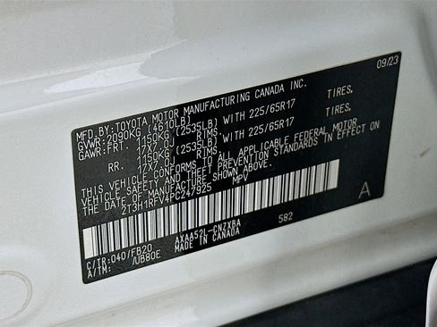 Used 2023 Toyota RAV4 LE image 12