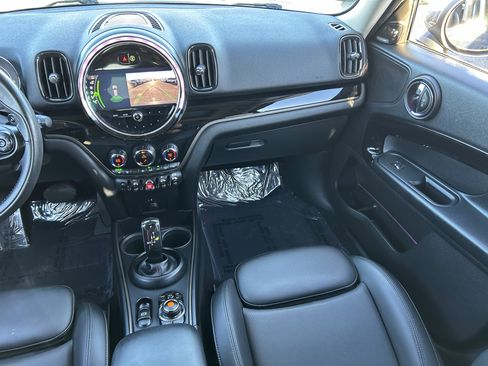 Used 2021 MINI Cooper Countryman S w/ Premium Package image 15