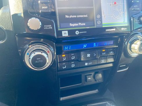 Used 2020 Toyota 4Runner TRD Pro AWD/4WD image 19