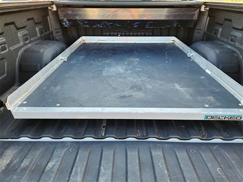 Used 2022 Chevrolet Silverado 1500 ZR2 image 32