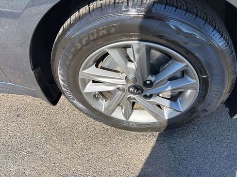 Used 2020 Kia Optima LX image 40