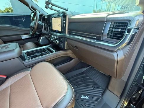 Certified 2024 Ford F250 King Ranch w/ Chrome Package AWD/4WD image 17