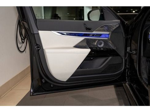 New 2026 BMW 760i xDrive w/ Executive Package image 54