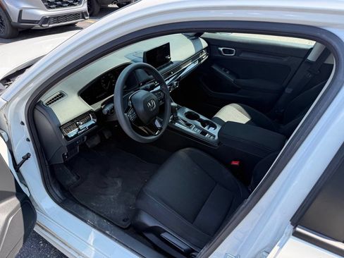 Used 2023 Honda Civic LX image 7