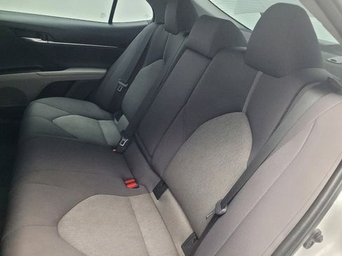 Used 2022 Toyota Camry LE w/ Cold Weather Package image 18