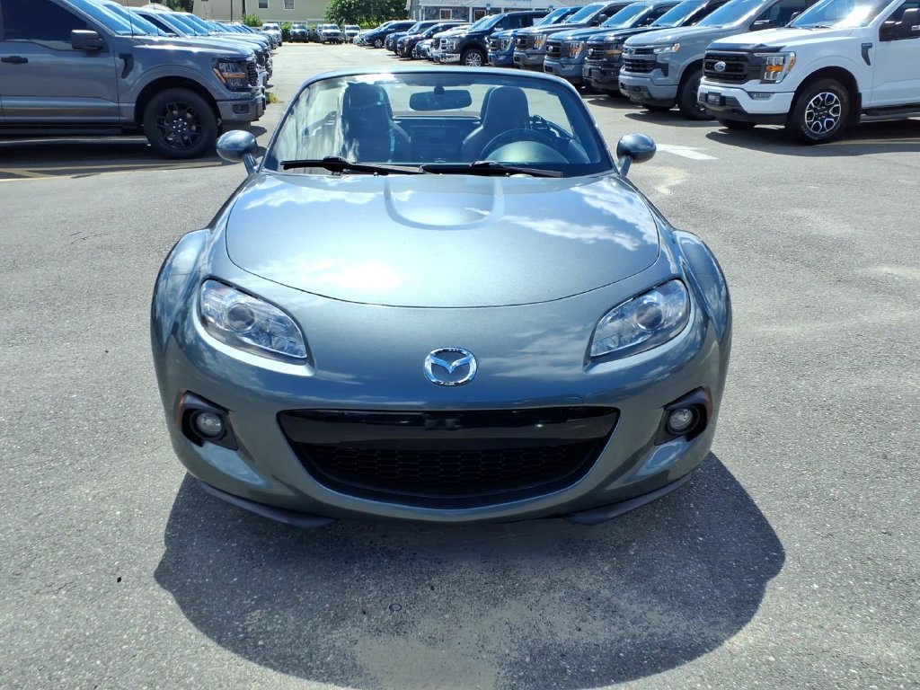 Used 2013 MAZDA MX-5 Miata Grand Touring RWD image 2