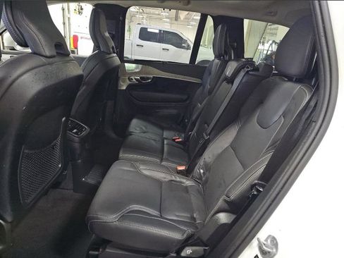 Used 2024 Volvo XC90 T8 Ultimate w/ Lounge Package image 15