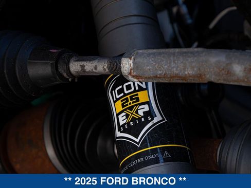 Used 2025 Ford Bronco Badlands AWD/4WD image 21