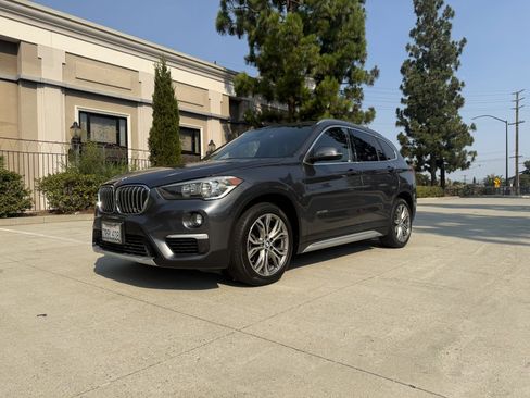 Used 2016 BMW X1 xDrive28i w/ Technology Package image 2