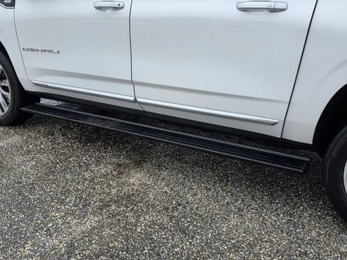 Used 2021 GMC Yukon XL Denali RWD image 44