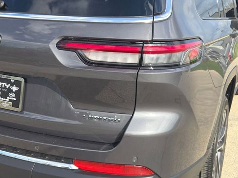 Used 2021 Jeep Grand Cherokee L Limited w/ Trailer Tow Group (B) image 11