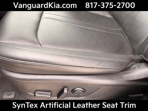 Certified 2025 Kia Sorento S image 14