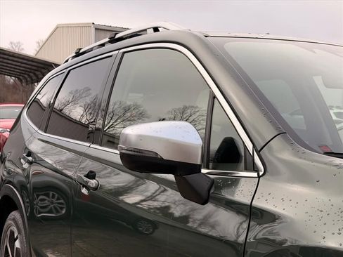 Used 2023 Subaru Forester Touring image 10