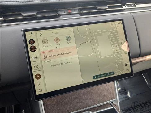 New 2025 Land Rover Range Rover SE image 14