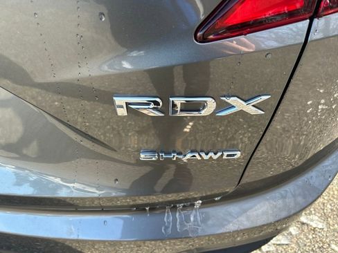 New 2026 Acura RDX SH-AWD image 9