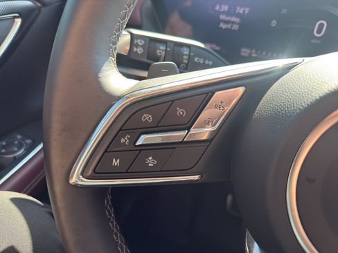 Used 2025 Buick Envision Sport Touring image 21