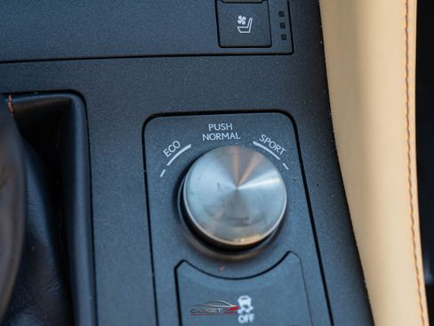 Used 2015 Lexus RC 350 350 w/ Navigation System Package image 31