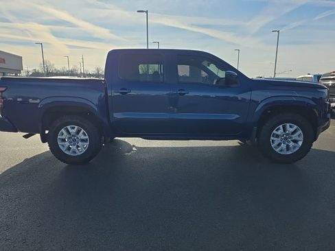 Used 2023 Nissan Frontier SV w/ SV Convenience Package image 4