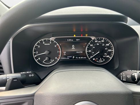 Used 2025 Nissan Rogue S image 11