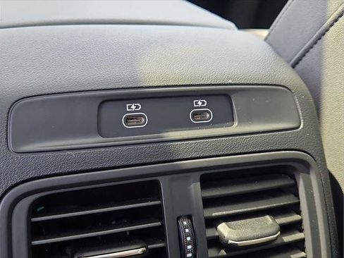 Certified 2025 Audi Q5 Premium w/ Convenience Package AWD/4WD image 31