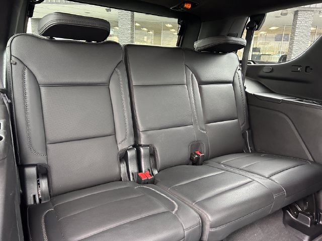 Used 2024 GMC Yukon Denali w/ Denali Reserve Package AWD/4WD image 37