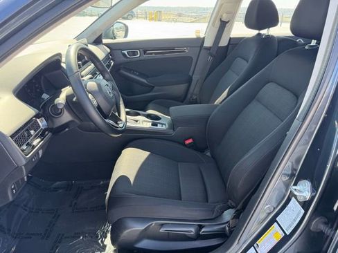 Used 2023 Honda Civic EX image 10