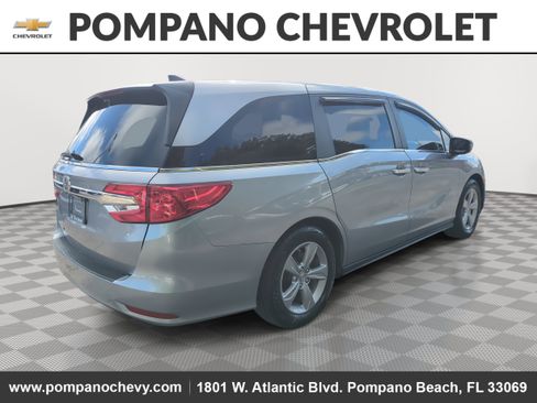Used 2020 Honda Odyssey EX image 3