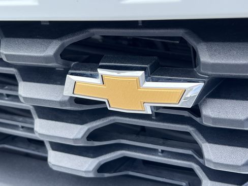 Used 2021 Chevrolet Silverado 1500 Custom AWD/4WD image 8