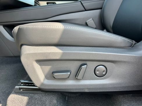 New 2025 Nissan Murano SL image 10