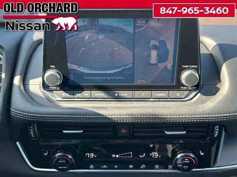 Used 2021 Nissan Rogue SV w/ Premium Package image 15