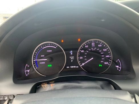 Used 2014 Lexus ES 300h w/ Luxury Package w/Bamboo Trim FWD image 31