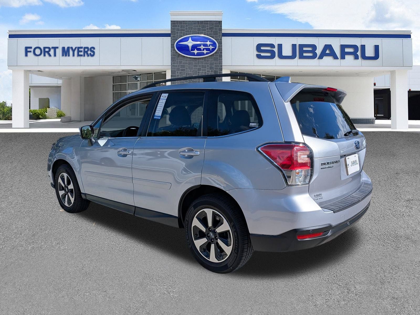 Used 2018 Subaru Forester 2.5i Limited AWD/4WD image 6