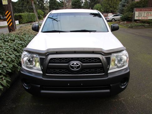Used 2011 Toyota Tacoma 2WD Regular Cab image 8