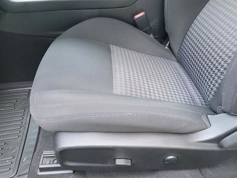 Used 2023 Dodge Challenger GT image 4