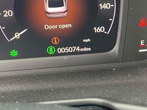 Used 2025 Honda Accord SE image 9