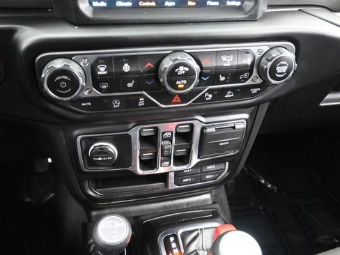 Used 2023 Jeep Wrangler Sahara w/ LED Lighting Group image 19