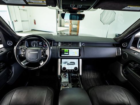 Used 2019 Land Rover Range Rover Supercharged image 58