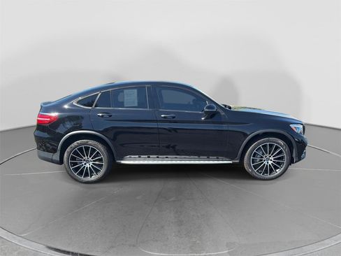 Used 2018 Mercedes-Benz GLC 300 4MATIC Coupe image 6